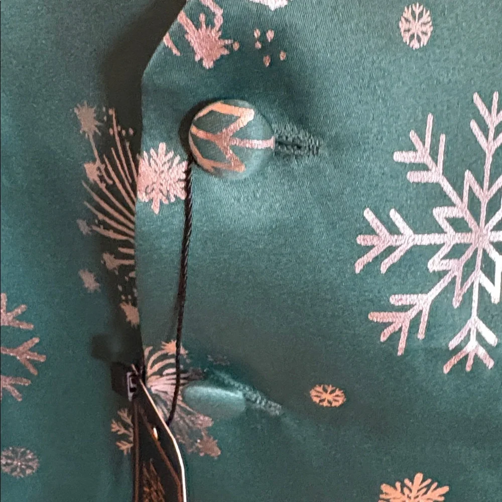 Men’s Teal Snowflake Patterned Vest